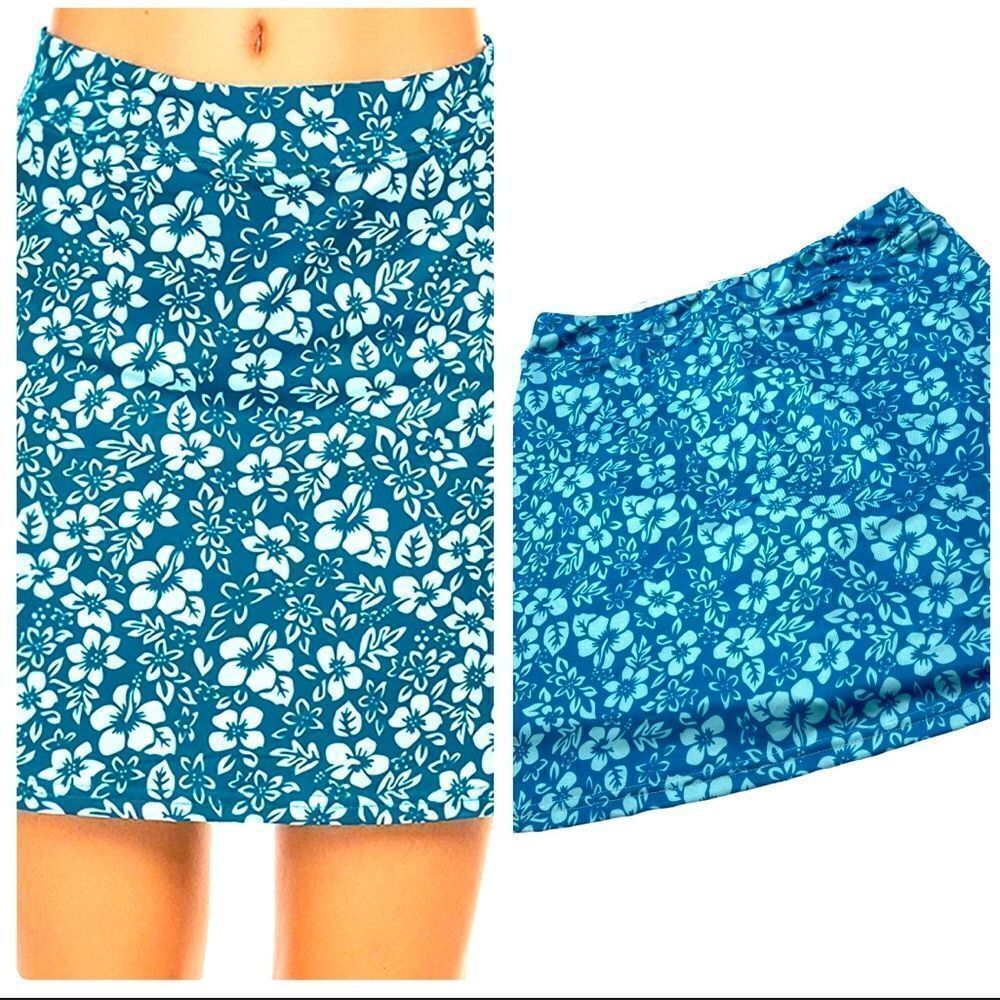 Ekouaer Floral Skort Size Small